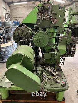Machine à ressorts de lit Bonnell x deux 4 000 £ + TVA