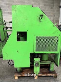 Machine à ressorts de lit Bonnell x deux 4 000 £ + TVA